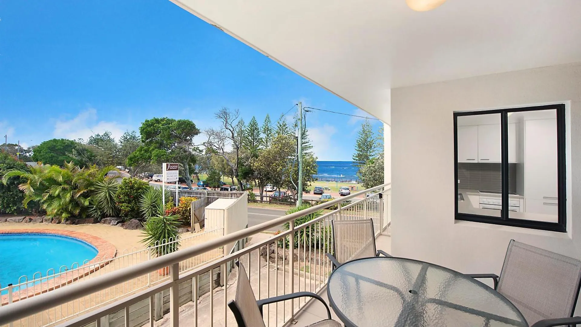 Joanne Apartments Caloundra 3*,