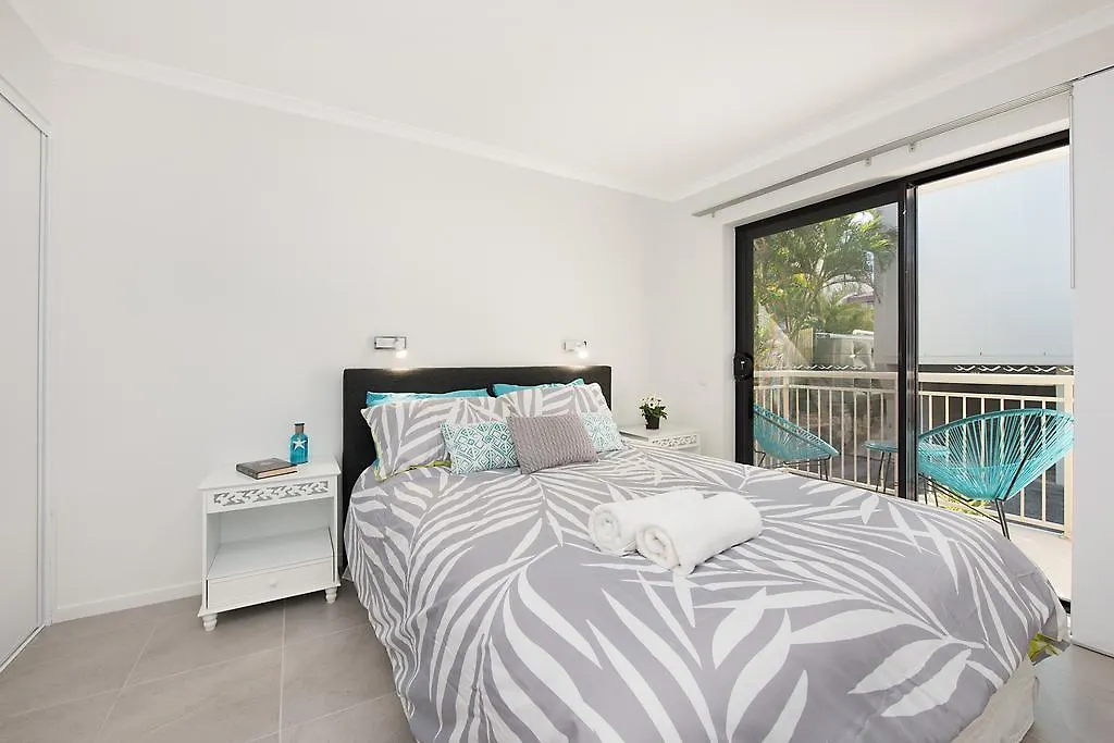 Joanne Apartments Caloundra 3*,  Australia